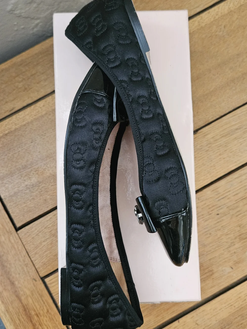 Hello Kitty Black Patent Bow Ballet Flats
